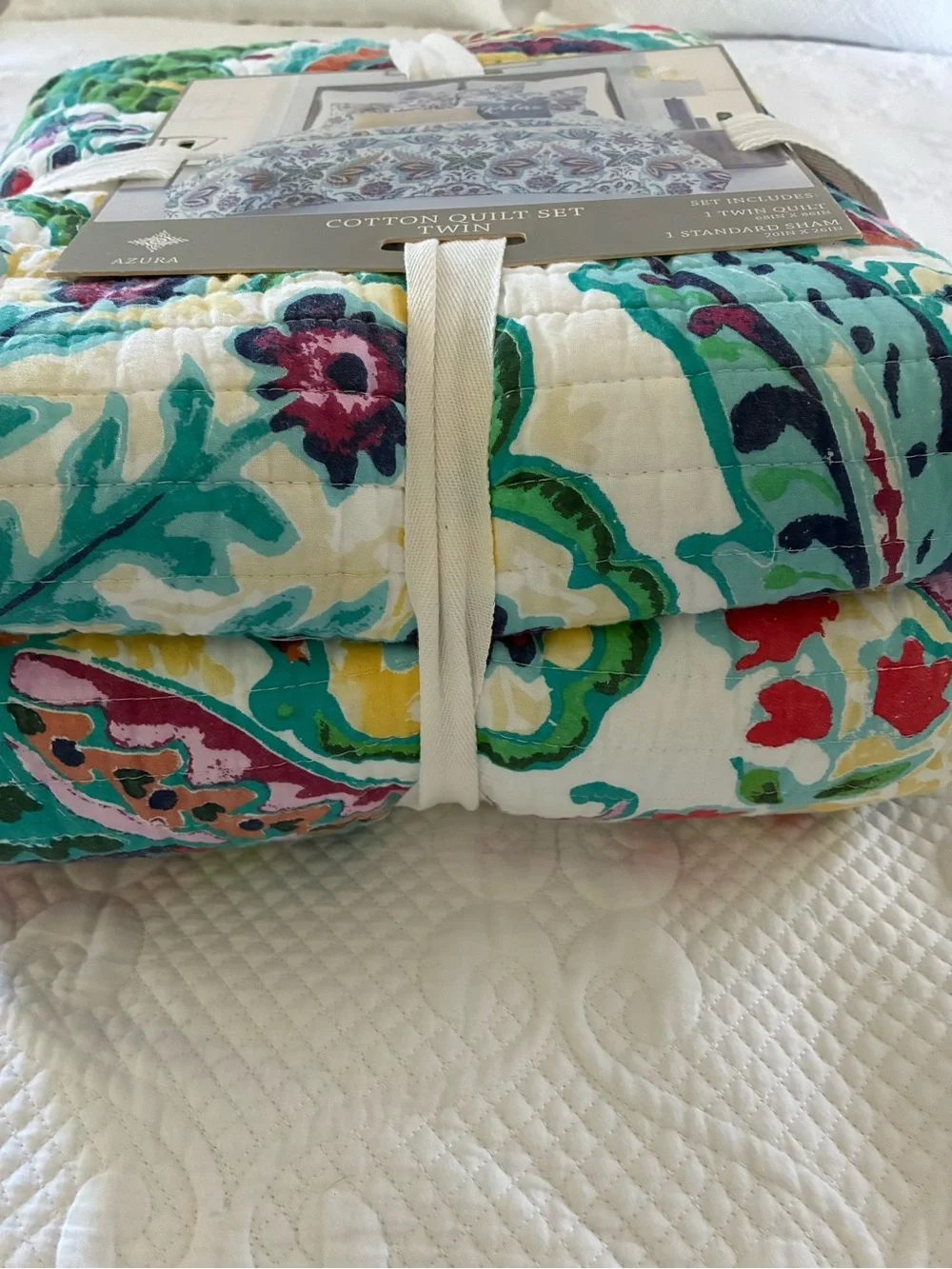Azura Cotton Twin Quilt Set in Teal, Green, Yellow and Coral Floral